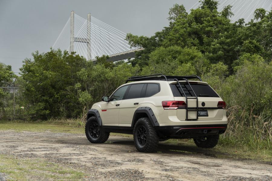  Volkswagen Atlas Tanner Foust SEMA Concept 2018 года  (фото 5 из 12)
